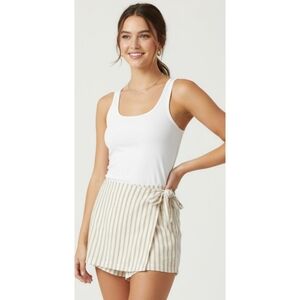 Ava & Viv Side tie faux wrap shorts Gold Striped Size 3X
